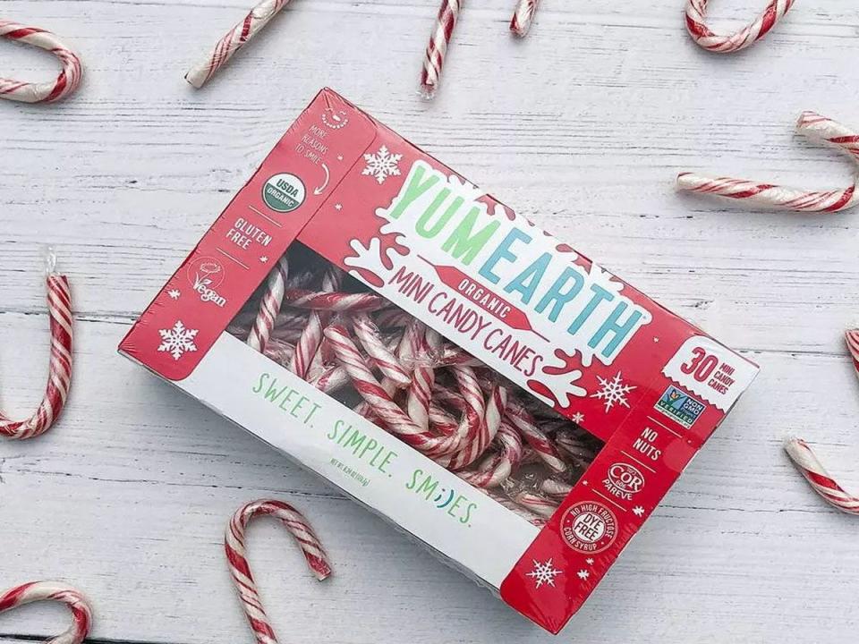 Yum Earth Holiday Mini Candy Canes