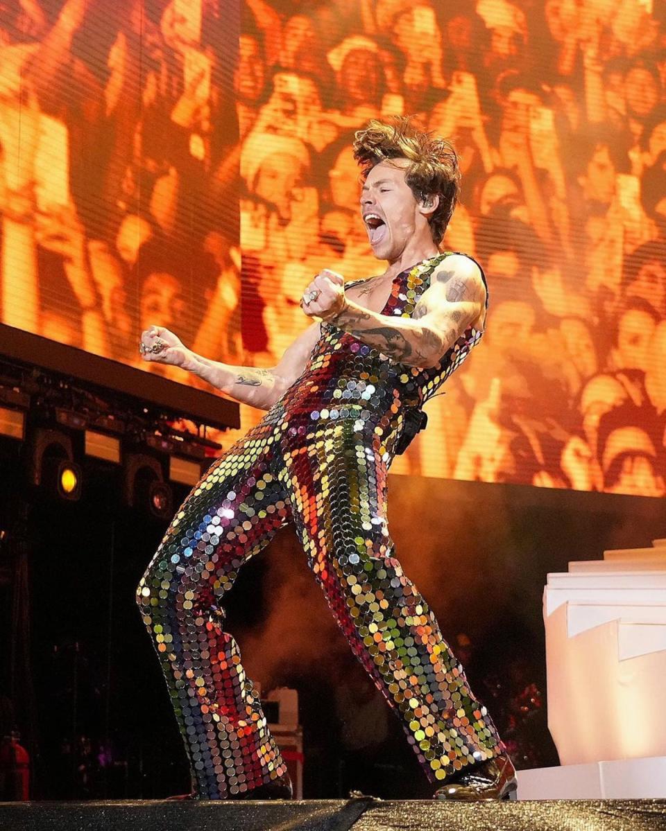 Harry Lambert is the man behind Harry Styles’ most iconic looks (@harry_lambert)