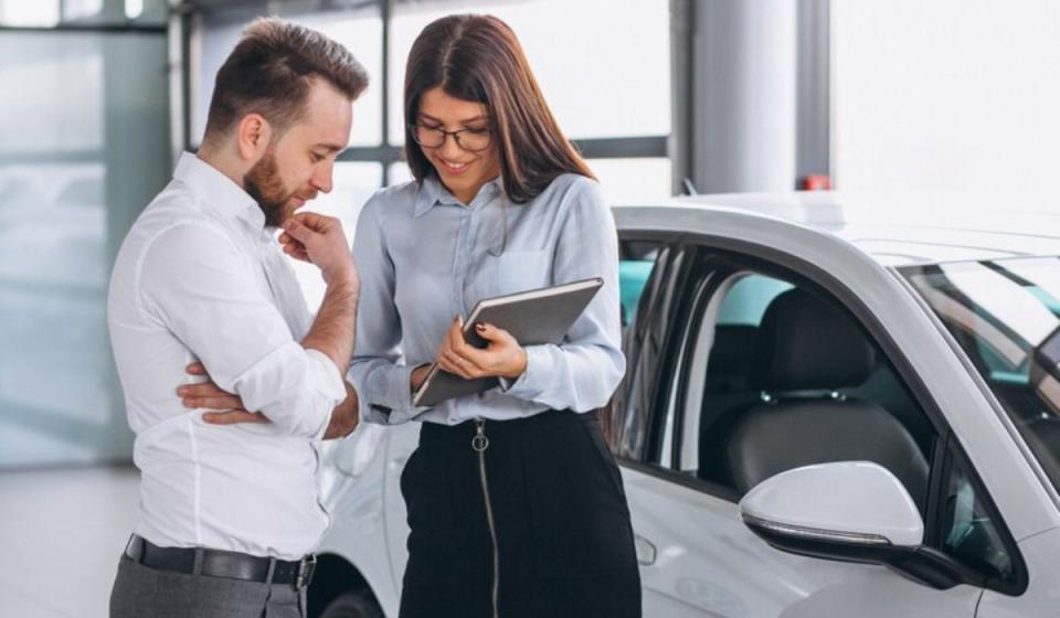 Estos son los cinco modelos de carros usados más vendidos en Colombia. Foto: tomada de Freepik