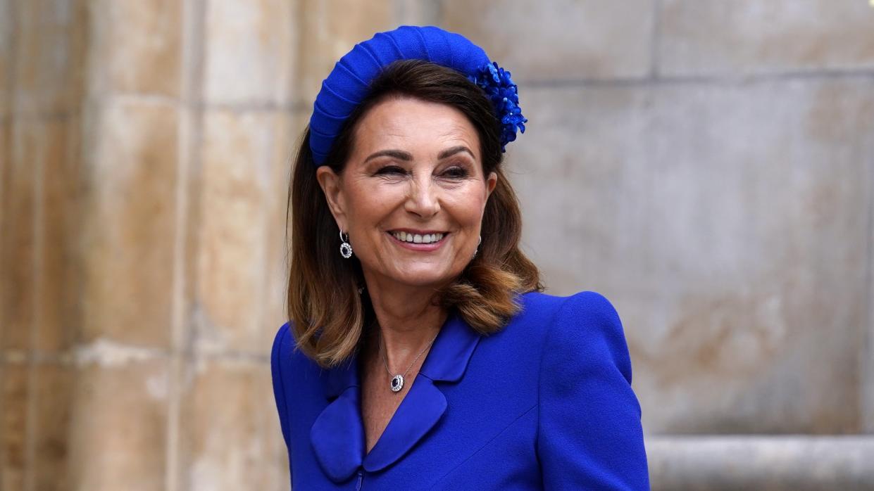  LONDON, ENGLAND - MAY 06: Carole Middleton, Catherine, Princess of Wales's mother arrives at the Coronation of King Charles III and Queen Camilla on May 6, 2023 in London, England. The Coronation of Charles III and his wife, Camilla, as King and Queen of the United Kingdom of Great Britain and Northern Ireland, and the other Commonwealth realms takes place at Westminster Abbey today. Charles acceded to the throne on 8 September 2022, upon the death of his mother, Elizabeth II. (Photo by Andrew Milligan - WPA Pool/Getty Images). 