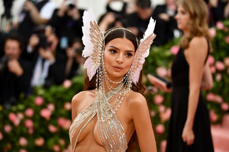 Piers Morgan ROASTS Met Gala 2019 celebs as he take swipe at ‘preposterous’ Emily Ratajkowski