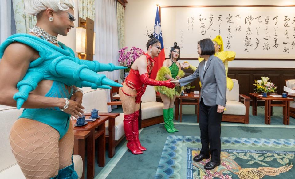 Taiwan’s president Tsai Ing-wen meets drag queen Nymphia Wind and her team (AFP)