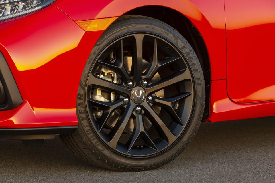 <p>For 2020, the Civic Si coupe and sedan get new shoes. These beautifully styled matte-black 18-inch wheels are a perfect fit for the Civic Si and give a much more aggressive look than last year’s wheels.</p><p>The only option on the 2020 Civic Si is a set of summer tires; Honda swaps the Goodyear Eagle Sport all-season tires for stickier Goodyear Eagle F1 Asymmetric tires for only $200. </p>