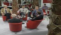Seit der ersten Sendung 1995, damals noch moderiert von Rudi Brückner (vierter von links) haben sich viele denkwürdige Anekdoten angesammelt. (Bild: SPORT1)