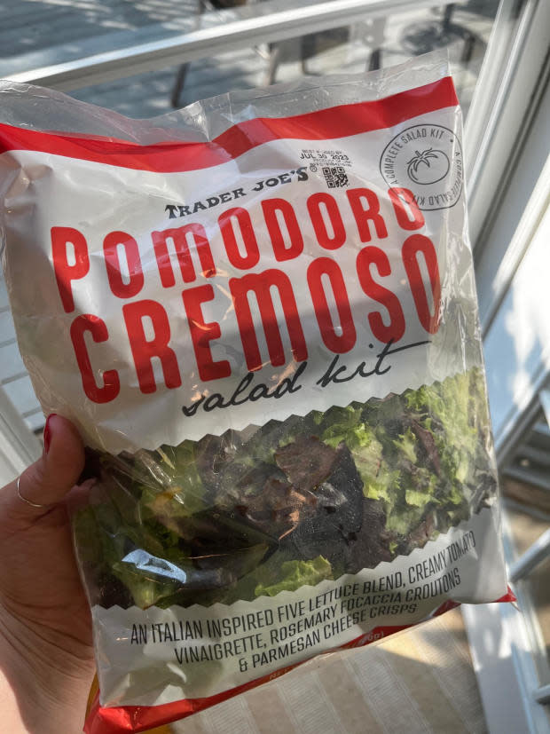 Pomodoro Cremoso Salad Kit<p>Courtesy of Jessica Wrubel</p>