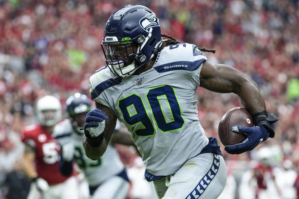 Outside linebacker Jadeveon Clowney had a pick-six against Arizona. (Getty Images)