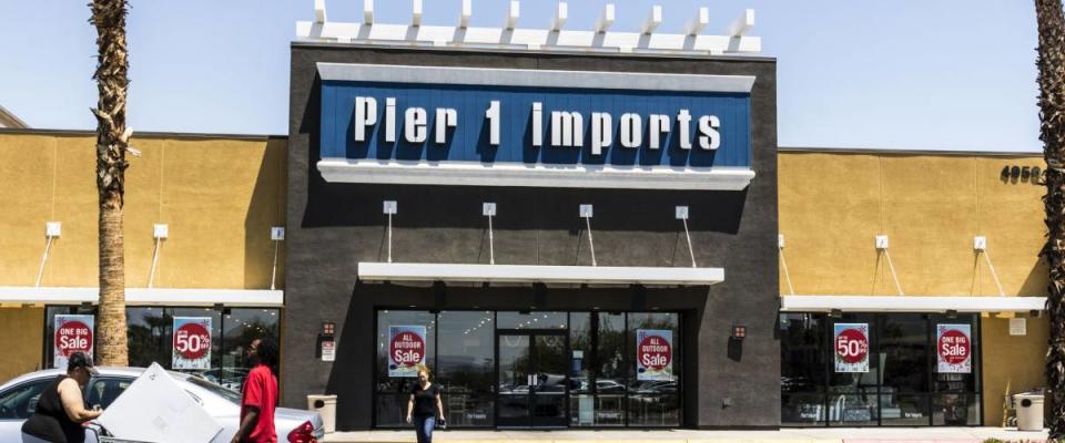 Las Vegas - Circa July 2017: Pier 1 Imports Retail Strip Mall Location. Pier 1 Imports Home Furnishings and Decor V