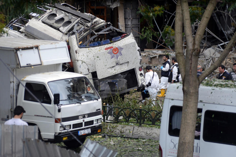 Deadly car bomb attack in Istanbul, Turkey