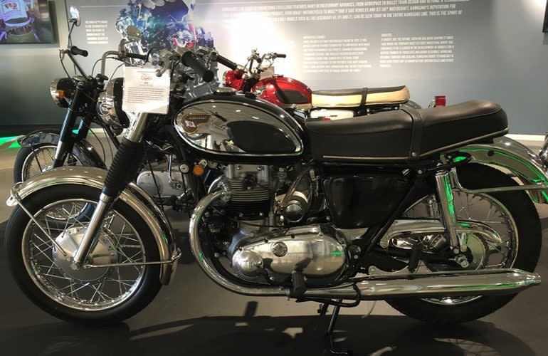 Kawasaki W1 650