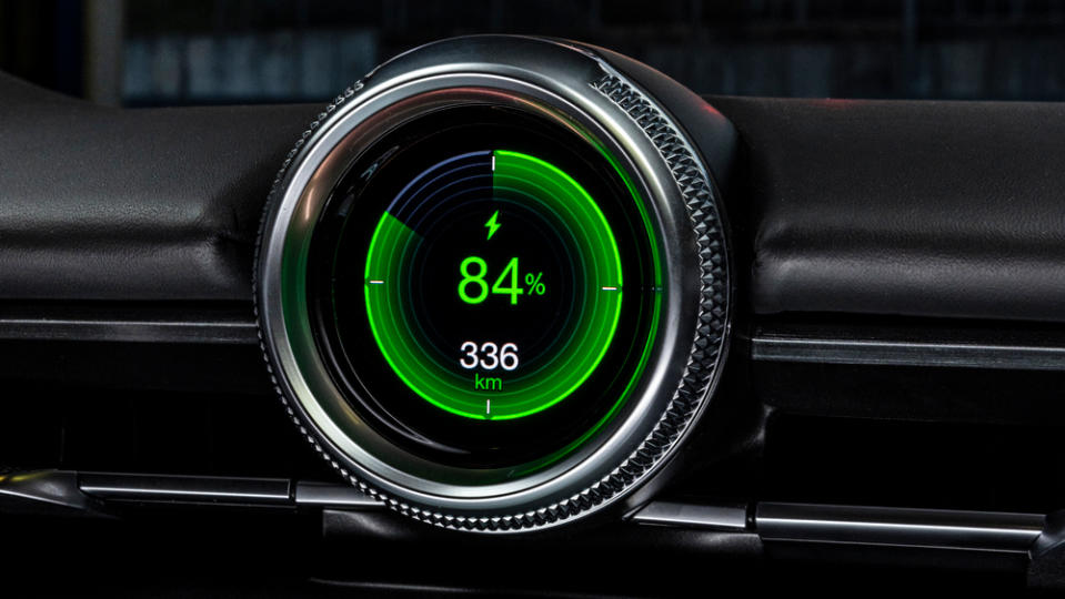 The charge and range indicator inside the all-electric 2024 Maserati GranTurismo Folgore.