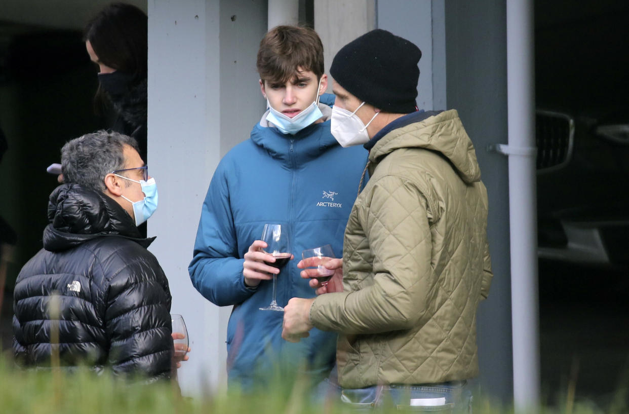 VITORIA, SPAIN - DECEMBER 25: Iñaki Urdangarin and Pablo Nicolás Urdangarin are seen in Vitoria on Christmas Day on December 25, 2020 in Vitoria, Spain. (Photo by Europa Press Entertainment/Europa Press via Getty Images)