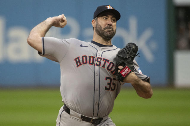 MLB playoffs: Justin Verlander doesn't make Astros roster for wild-card  series vs. Tigers - Yahoo Sports