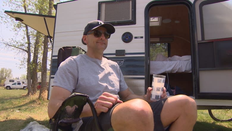 Manitoba campers bring Jets games to the great outdoors