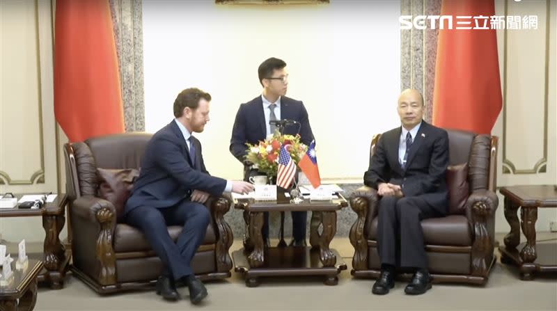韓國瑜接見美國「民主黨州主席協會」(ASDC)訪問團。
