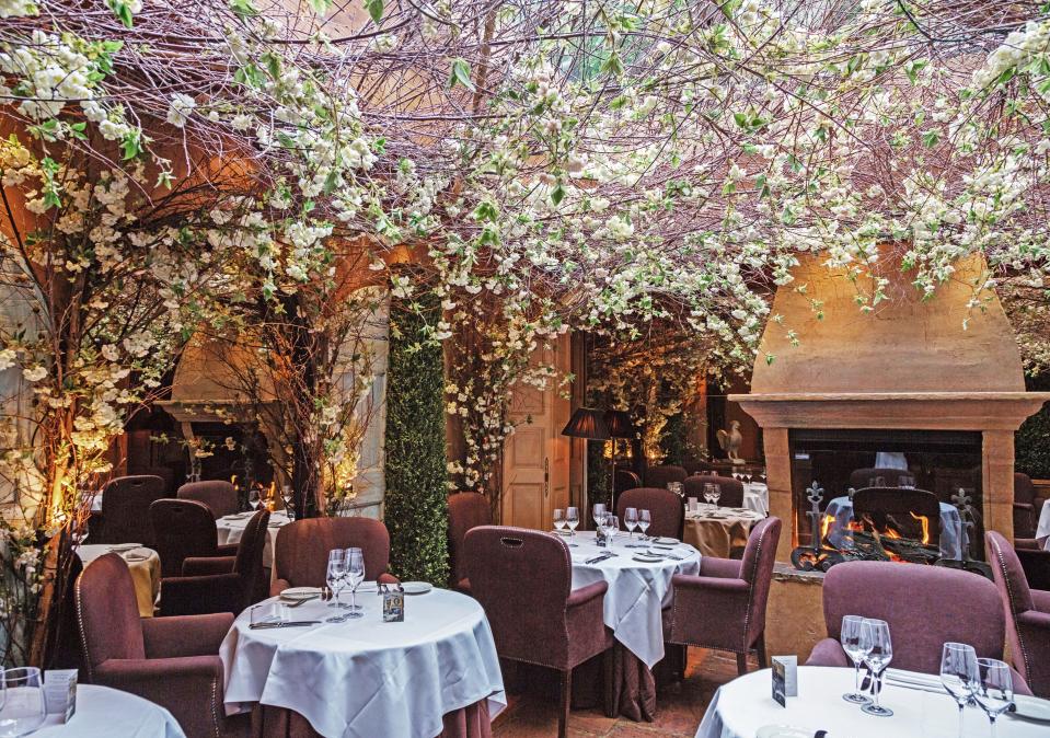 Clos Maggiore, London