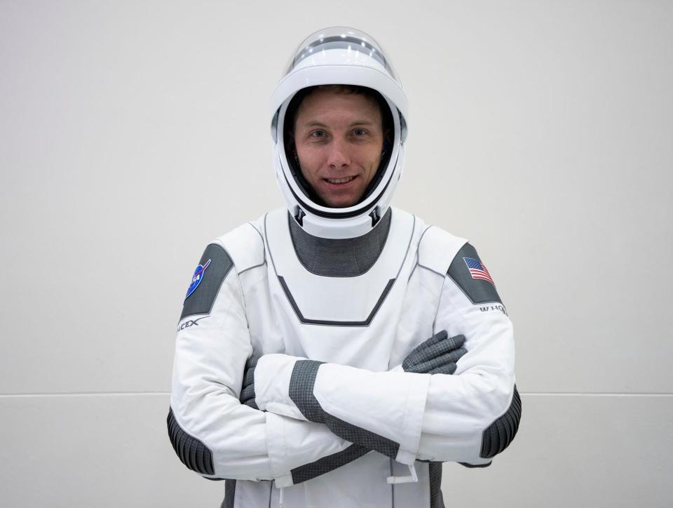 Astronaut Warren "Woody" Hoburg of NASA's Commercial Crew Program, SpaceX Crew-6 Pilot, is pictured in his pressure suit during a crew equipment integration test at SpaceX headquarters in Hawthorne, California.