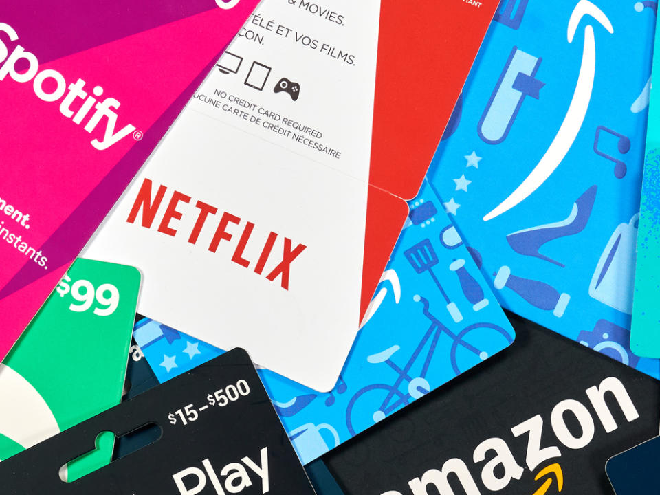 Netflix, Amazon und Spotify geben Steuersenkung an die Kunden weiter. (Bild: dennizn / Shutterstock.com)