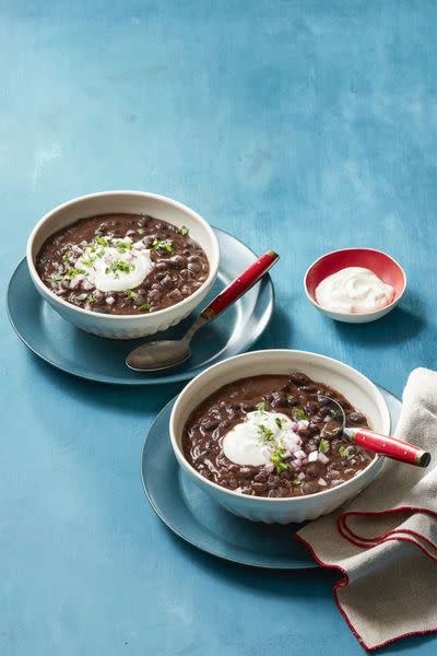 Slow-Cooker Smoky Black Bean Soup