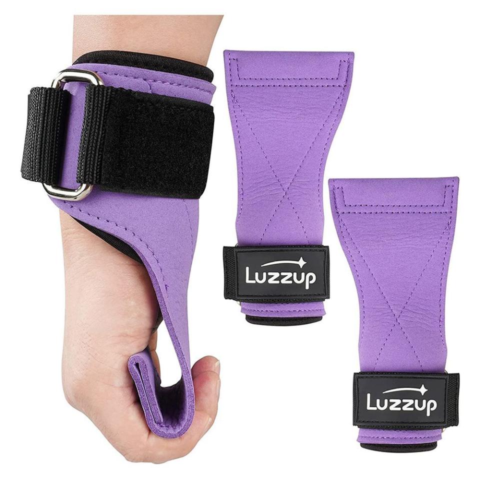 7) Weightlifting Straps