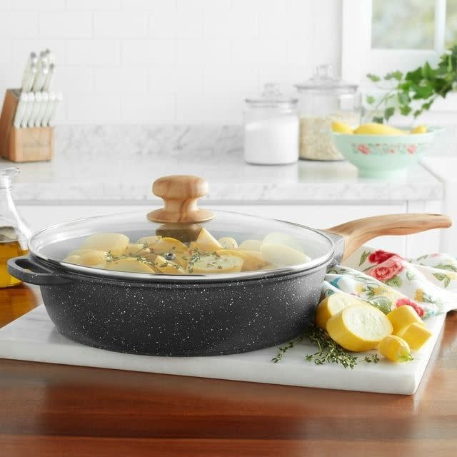 This Pioneer Woman Cookware Set Is Only $79 for Black Friday 2023