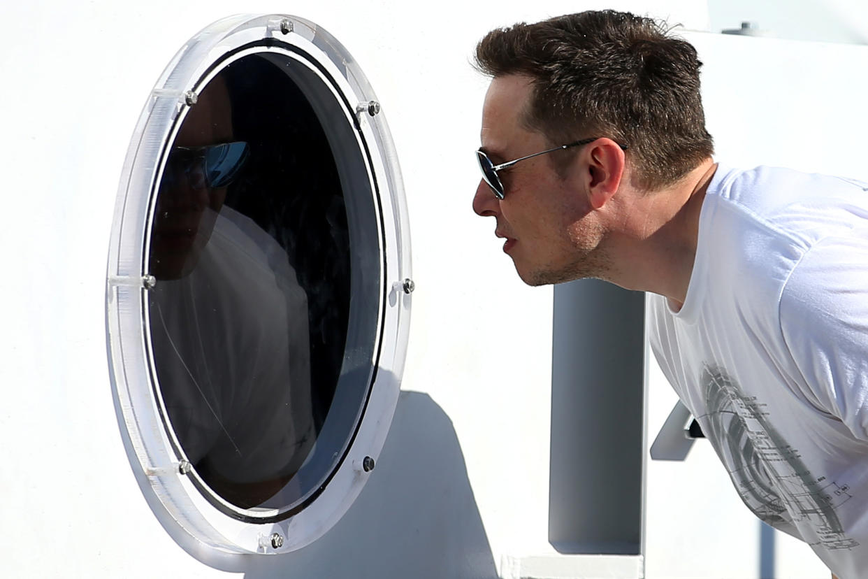 Elon Musk, founder, CEO and lead designer at SpaceX and co-founder of Tesla, checks out the SpaceX Hyperloop Pod Competition II in Hawthorne, California, U.S., August 27, 2017. REUTERS/Mike Blake