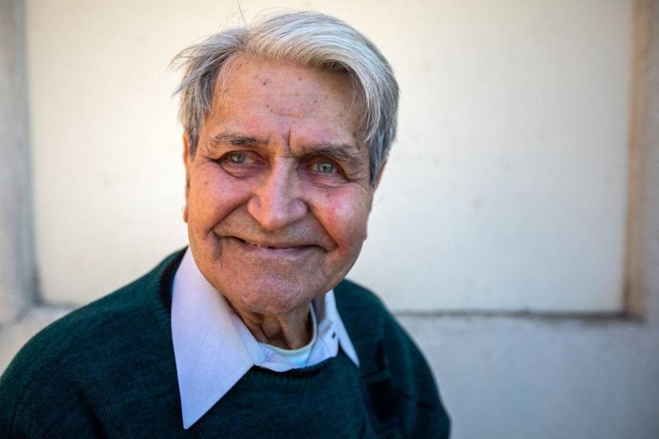 Jazz drummer Steve Hide, 91, is all smiles.