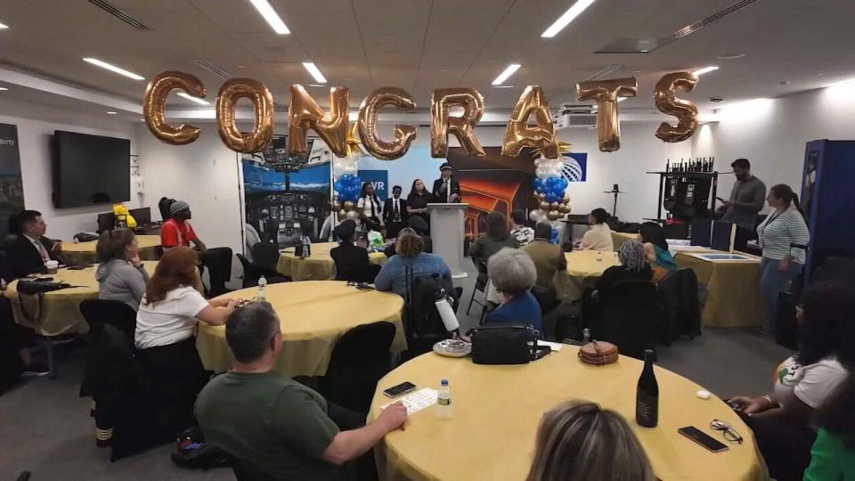 PHOTO: In this screen grab from a video, the retirement party for United Airlines pilot Theresa Claiborne is shown. (WABC)