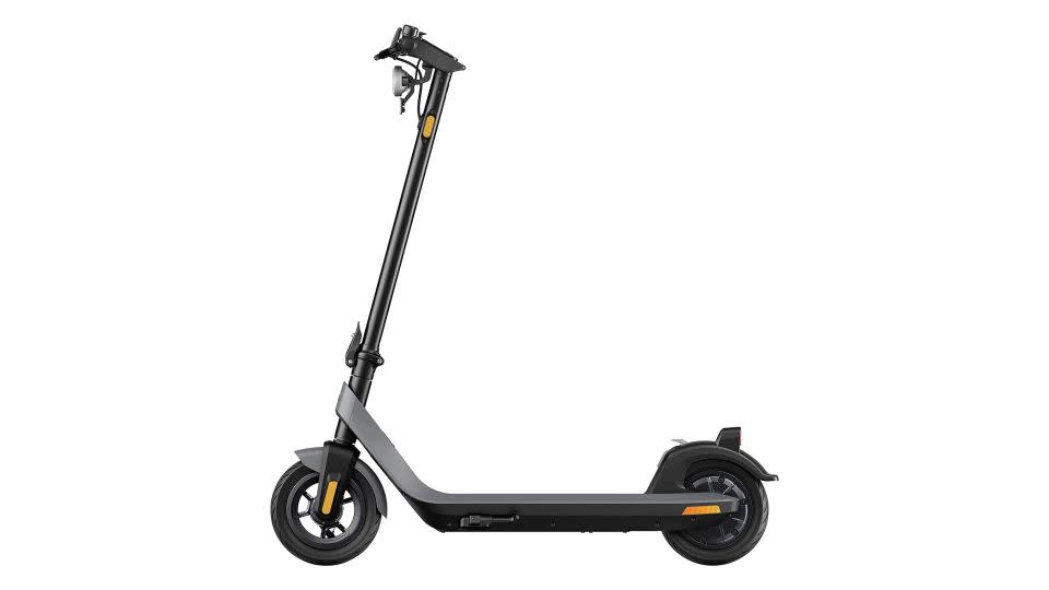 NIU KQi2 Pro Kick Electric Scooter - Amazon