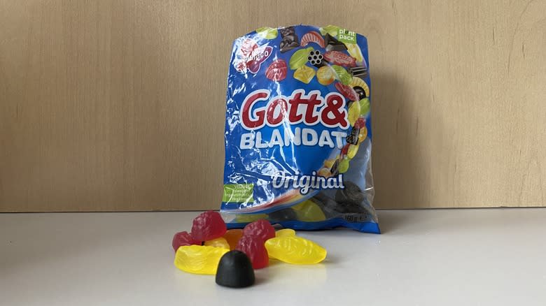 blue Gott & Blandat bag with candies