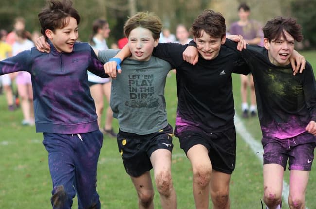 children doing colour run