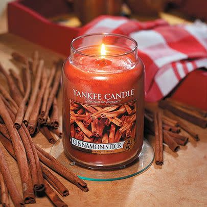 There's a massive 46% off this Yankee Candle that smells of cinnamon...