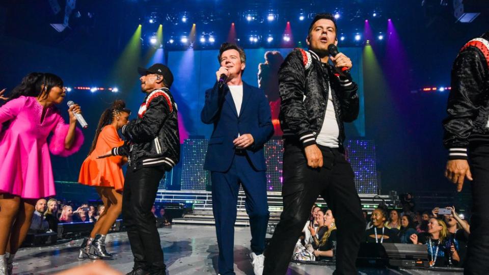 new kids on the block tour