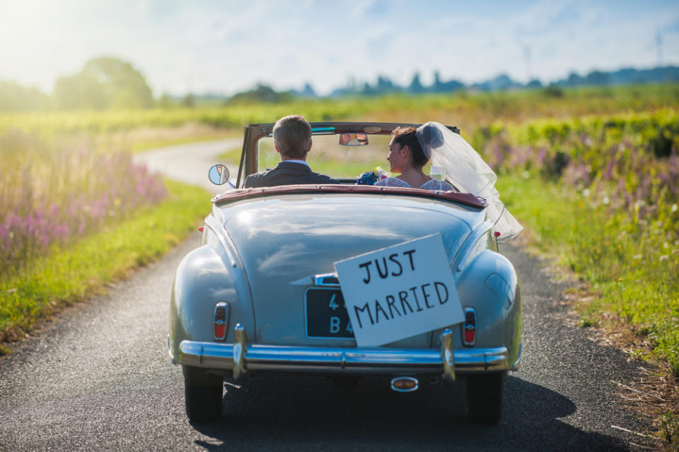 People aren’t sure how they feel about this wedding gift that’s becoming more and more popular