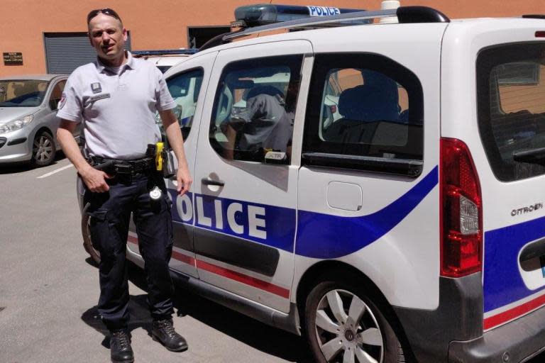 A student crashed his dad’s car on the way to an exam but managed to get there on time after the police gave him a lift.The 18-year-old, named Loïc, missed the bus he was to take to travel to his baccalaureate final in France.He took his father’s car instead but lost control at the wheel and hit a guardrail as he made the journey, according to officials.Police from the Police Nationale du Tarn arrived at the scene in Albi, southern France, and checked the student who they found to be uninjured.They breathalysed him and found he had not been drinking.After he described his situation, the officers decided to rush him to school.His exam began at 13.30pm and officers said he arrived at 1.28pm.Posting about the incident on Facebook, the officers said the other students were "dumbfounded" and wished the student success.The baccalaureate is a necessity for students to graduate from high school in France.The police said it would have been “unfortunate” for the teen to miss it.