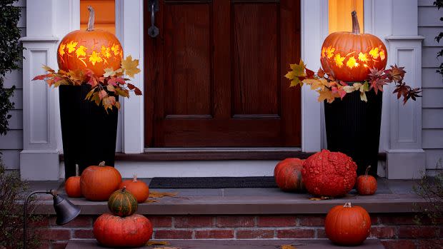 halloween porch decor