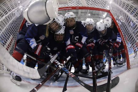 Ice Hockey - Pyeongchang 2018 Winter Olympics - Women's Semifinal Match - U.S. v Finland- Gangneung Hockey Centre, Gangneung, South Korea - February 19, 2018 - Platers of Team USA pose for pictures. REUTERS/Matt Slocum/Pool