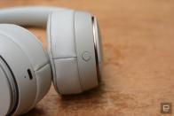 Beats trades comfort for solid noise cancellation on its best headphones yet, but the handy features might convince you to give them a try anyway. 
