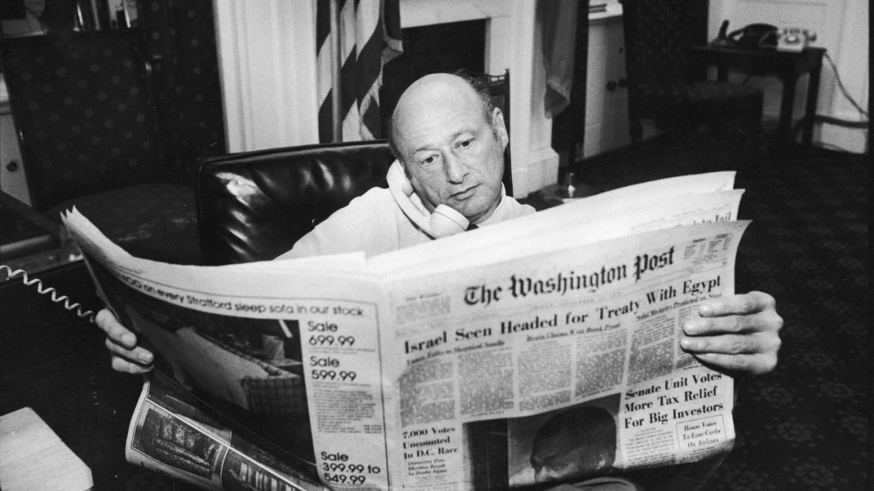 united states september 01 new york mayor ed koch in his office reading the washington post during the newspaper strike photo by ted thaithe life picture collection via getty images