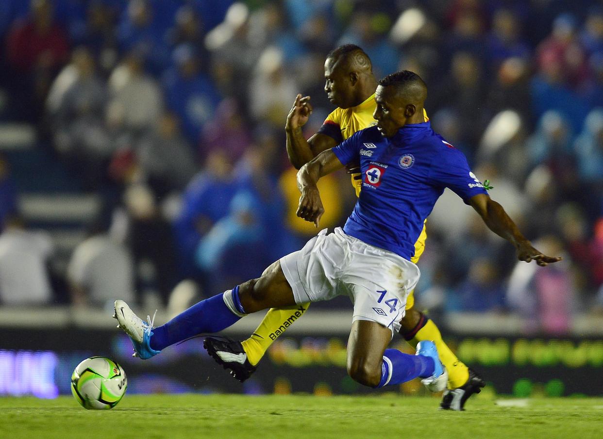 Amaranto Perea desató candentes duelos en la Liga MX contra Christian Benítez. (Foto: ALFREDO ESTRELLA/AFP via Getty Images)