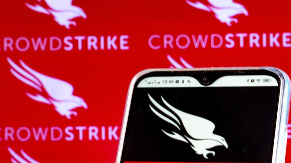 CrowdStrike CEO Involved In Another Global Tech Disaster Years Ago? Unbelievably, Yes