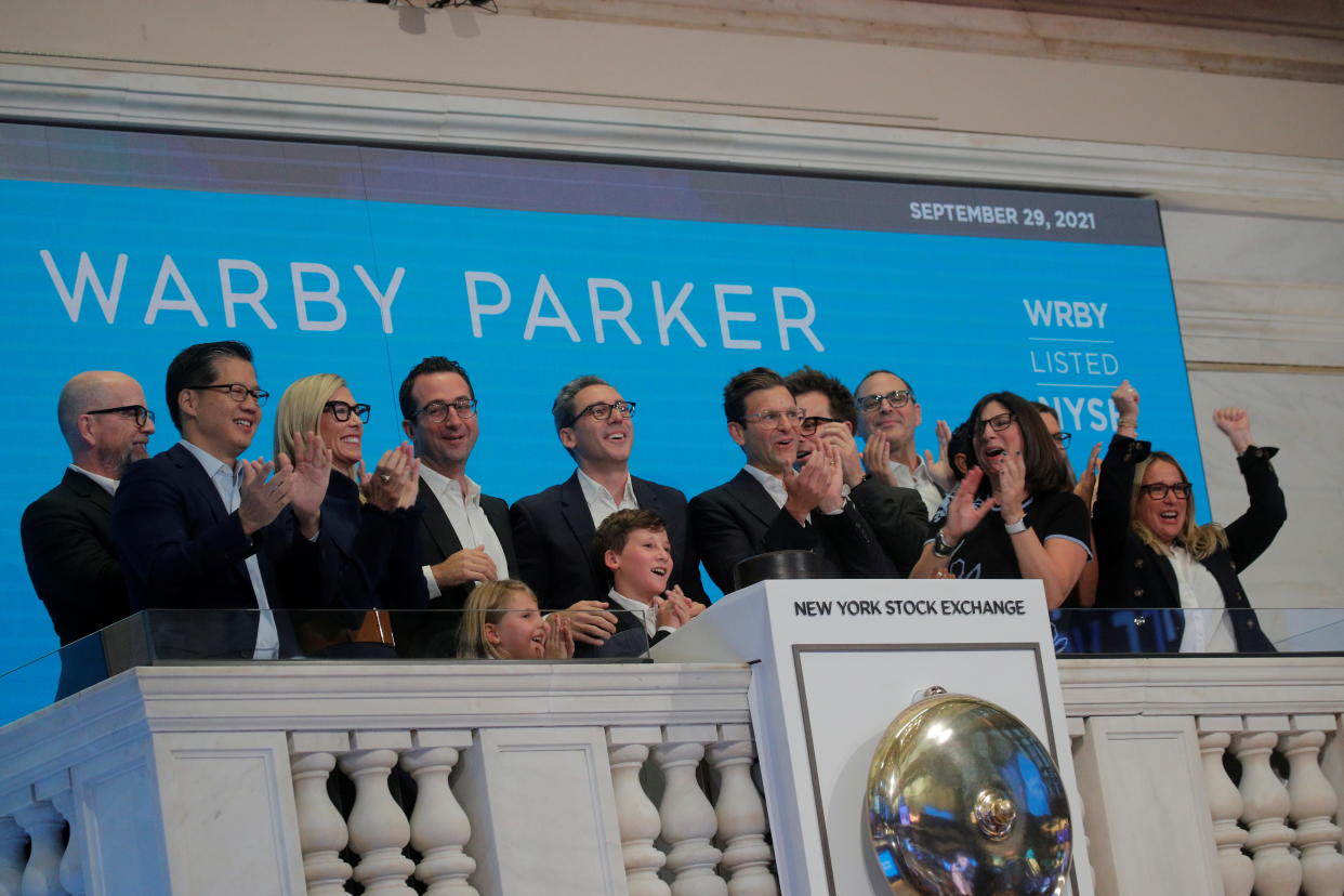 Neil Blumenthal and Dave Gilboa Co CEOs and Co founders of Eyeglass retailer Warby Parker begins trading via direct listing at the New York Stock Exchange (NYSE) in New York City, U.S., September 29, 2021.  REUTERS/Brendan McDermid