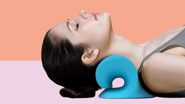 Shoppers Say This $25 Neck Support Pillow Gives Them 'Instant' Pain  Relief