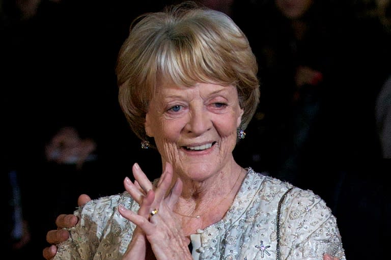 La actriz Maggie Smith asiste a un estreno en el Festival de Cine de Londres, el 15 de octubre de 2012 (Andrew Cowie)