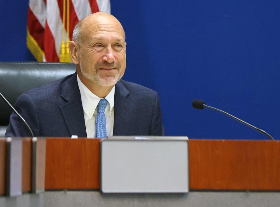 Broward School Board member Allen Zeman smiles as new school board staffers are presented during the Broward School Board meeting on Tuesday, Dec. 13, 2022. The board voted 5-3 on Zeman’s motion to rescind the firing of Broward Superintendent Vickie Cartwright and give her until the end of January to improve before making a final decision.