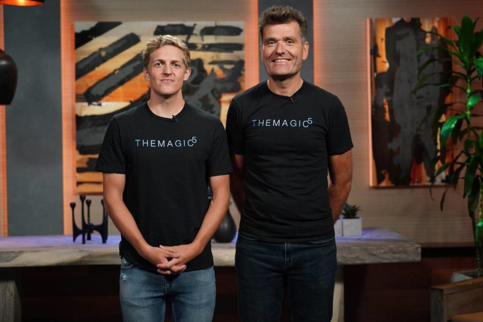 Rasmus Barfred, left, and Bo Haaber, owners of THEMAGIC5 based in Charlotte, pitch their customized swimming goggle business to investors on ABC’s reality show “Shark Tank.”