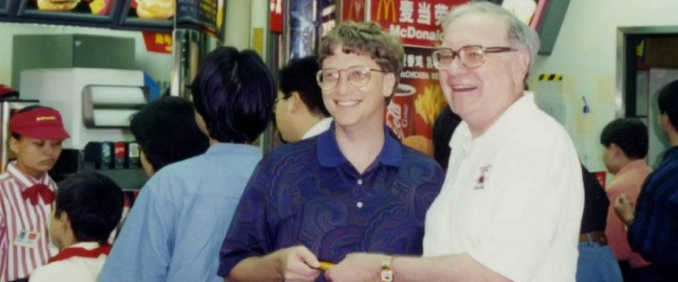 Warren Buffett și Bill Gates la McDonald's