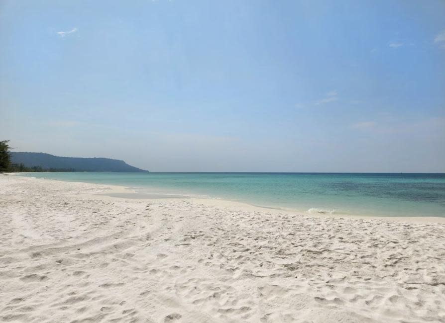 Cambodia | Sihanoukville Koh Rong + Koh Rong Sanloem Round Trip Boat Ticket. (Photo: KKday SG)