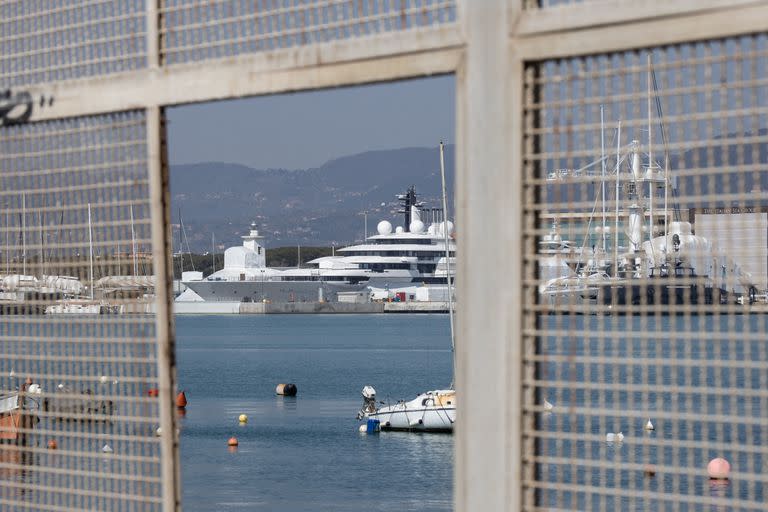 El Scheherazade, en Marina di Carrara, en una imagen de marzo pasado. (Photo by Federico SCOPPA / AFP)