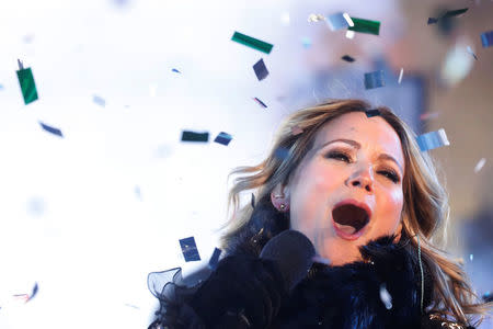 Jennifer Nettles of the band Sugarland performs during New Year's eve celebrations in Times Square in New York City, New York, U.S., December 31, 2017. REUTERS/Carlo Allegri