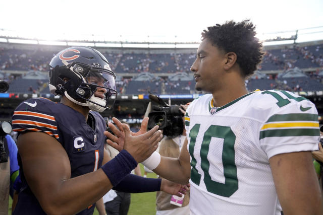 Packers start Love era on right foot, breeze past Bears 38-20